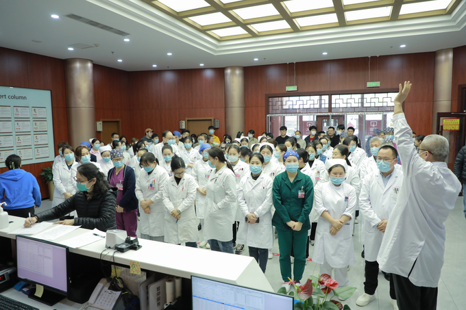 西京动态丨万象城在线召开全院工作会议(图1)